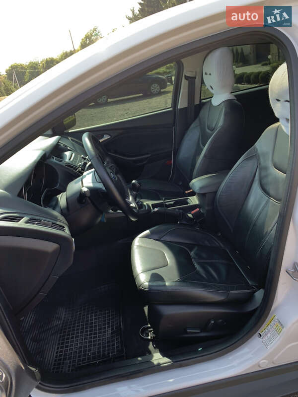 Хэтчбек Ford Focus 2015 в Черкассах