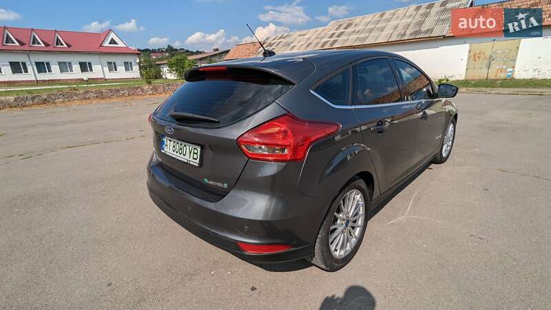 Хэтчбек Ford Focus 2017 в Коломые