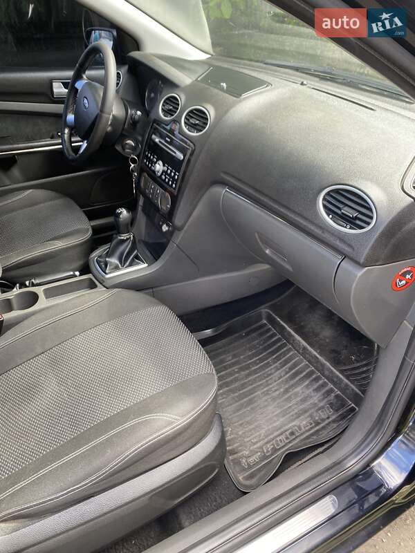 Седан Ford Focus 2007 в Бурыни