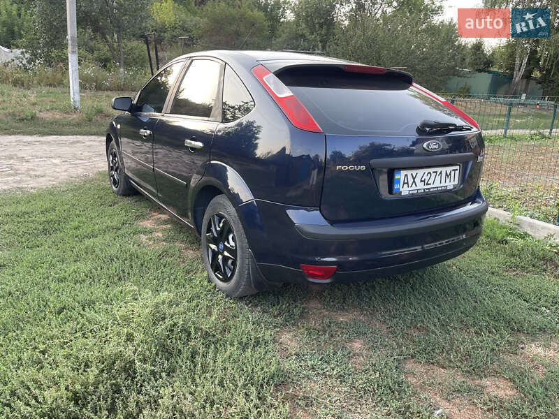 Хэтчбек Ford Focus 2005 в Мерефа