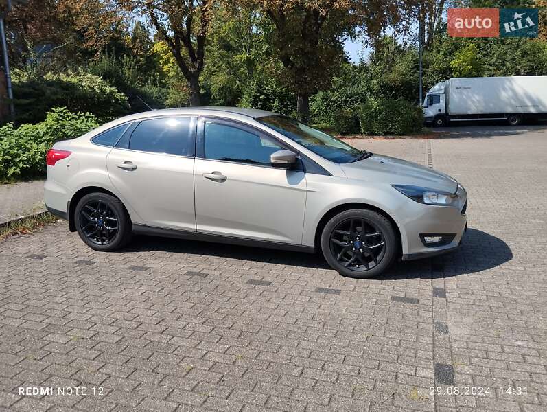 Седан Ford Focus 2016 в Запорожье