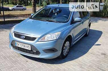 Хэтчбек Ford Focus 2009 в Ровно