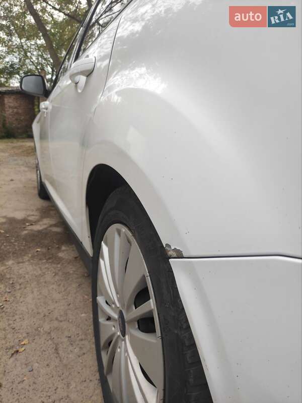 Универсал Ford Focus 2015 в Ровно фото 18 Универсал Ford Focus 2015 в Ровно