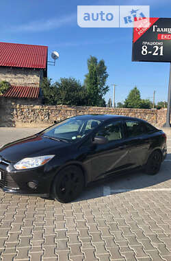 Седан Ford Focus 2013 в Стрию