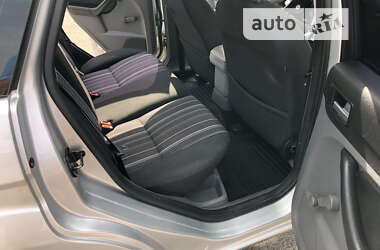 Универсал Ford Focus 2010 в 
