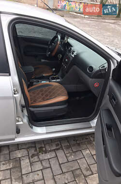 Седан Ford Focus 2008 в 