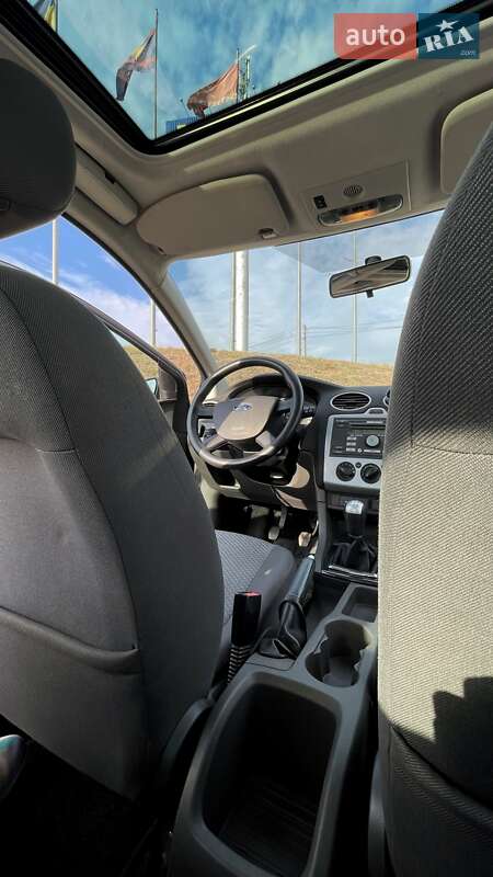 Хетчбек Ford Focus 2006 в Вінниці