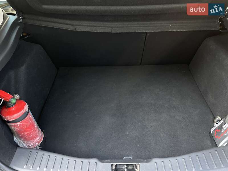 Хэтчбек Ford Focus 2014 в Чернигове