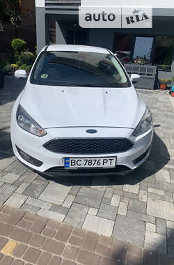 Хэтчбек Ford Focus 2015 в Львове