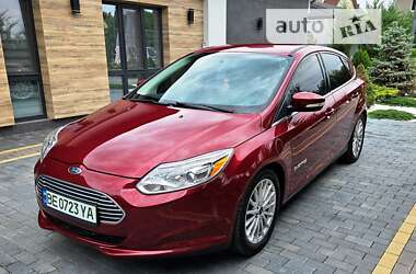 Хэтчбек Ford Focus 2015 в Николаеве