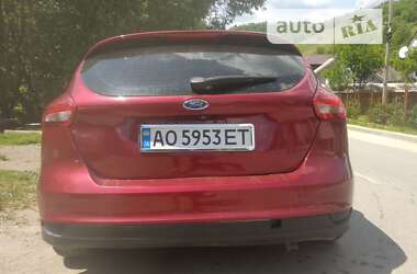 Хетчбек Ford Focus 2015 в Ужгороді