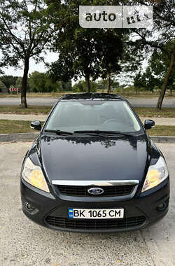 Универсал Ford Focus 2010 в Вараше