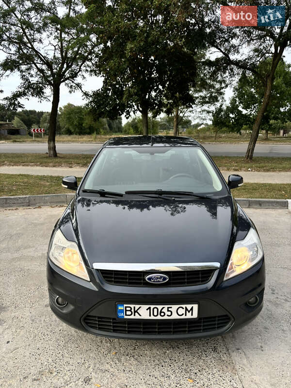 Универсал Ford Focus 2010 в Вараше