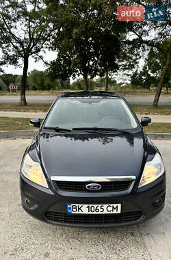 Универсал Ford Focus 2010 в 
