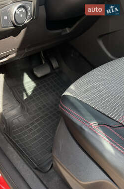 Седан Ford Focus 2014 в 
