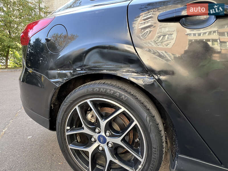 Седан Ford Focus 2017 в Львове