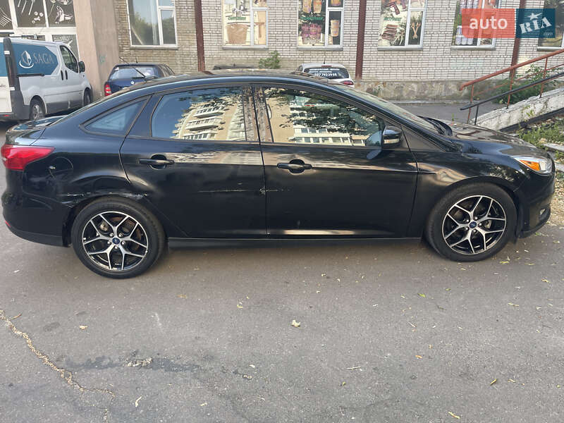 Седан Ford Focus 2017 в Львове