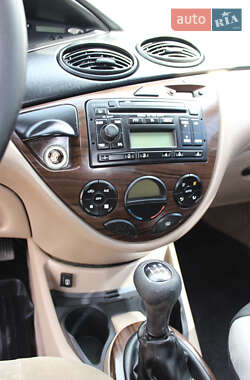 Хэтчбек Ford Focus 2002 в Виннице