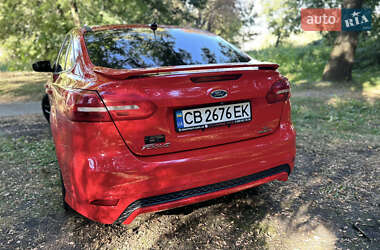 Седан Ford Focus 2015 в Чернигове