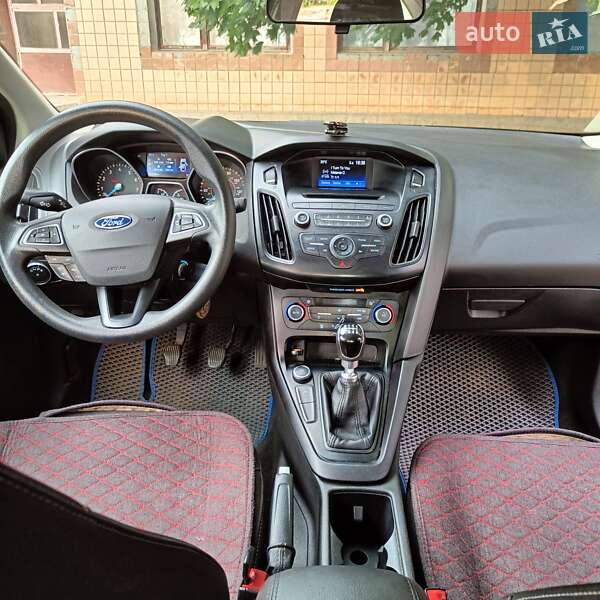 Седан Ford Focus 2017 в Вознесенську