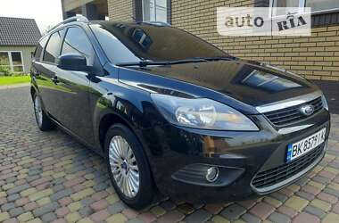 Универсал Ford Focus 2010 в Дубно