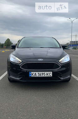 Седан Ford Focus 2016 в Киеве