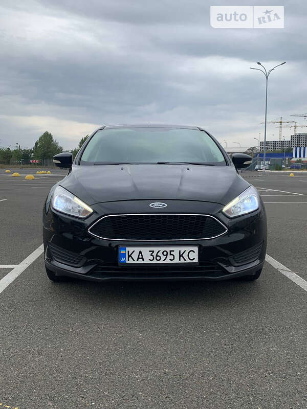 Седан Ford Focus 2016 в Києві