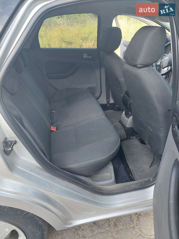 Хэтчбек Ford Focus 2008 в Вознесенске фото 9 Хэтчбек Ford Focus 2008 в Вознесенске