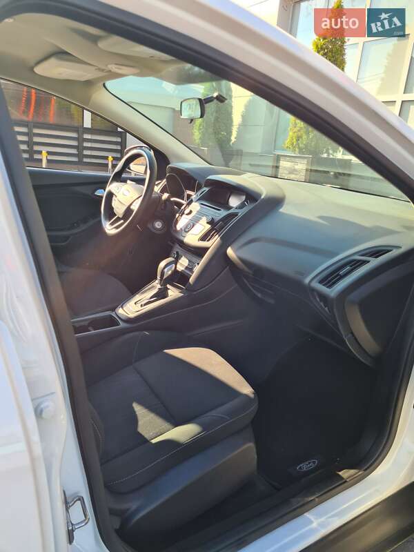 Седан Ford Focus 2017 в Киеве фото 14 Седан Ford Focus 2017 в Киеве