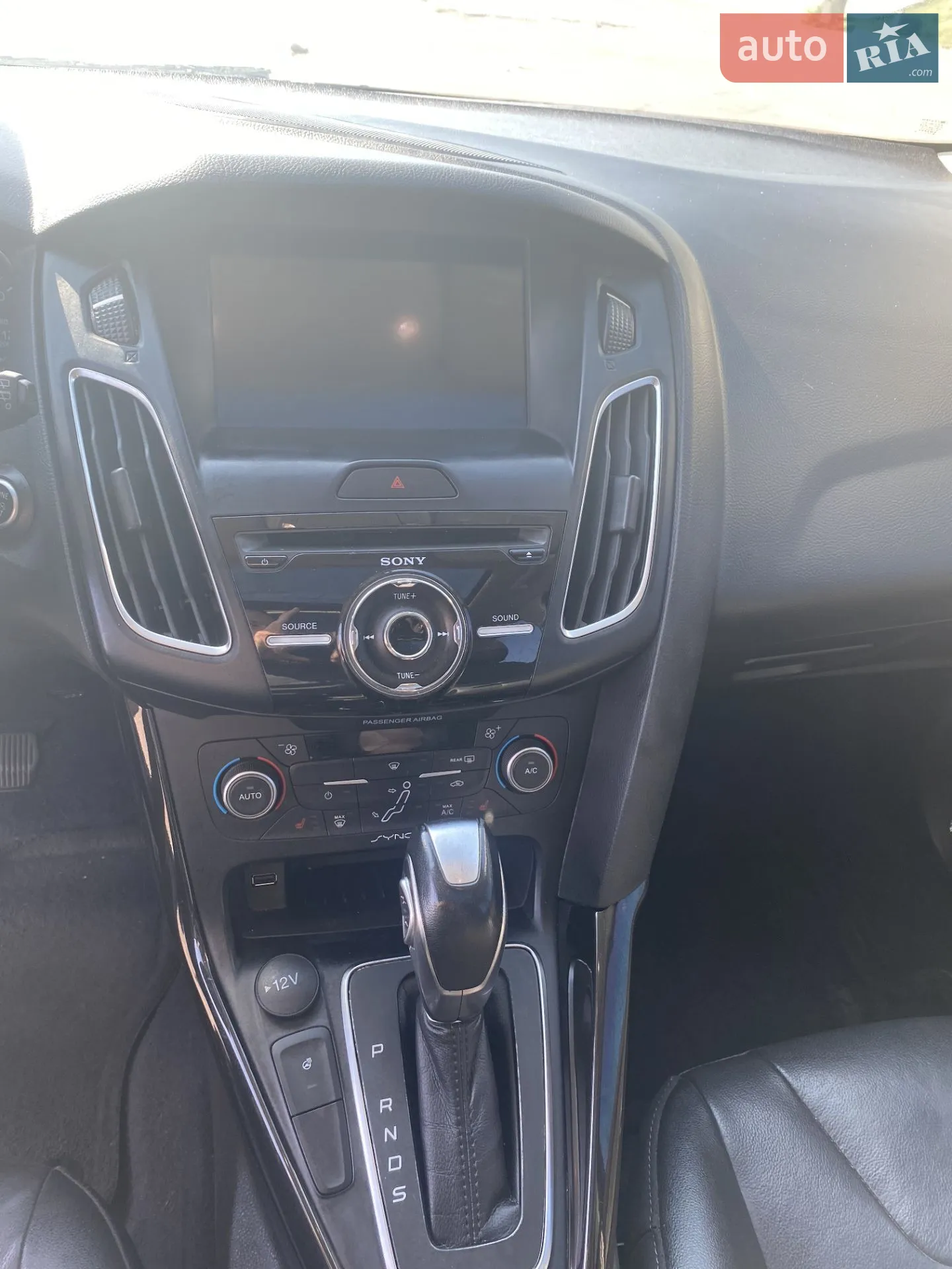 2018 Ford Focus - мініатюра 19