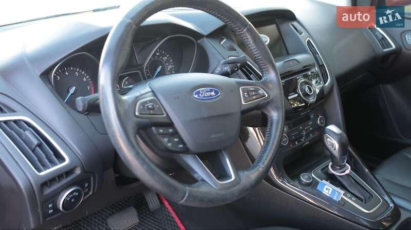 Седан Ford Focus 2016 в Кропивницком