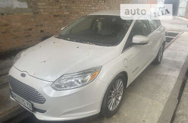 Хэтчбек Ford Focus 2013 в Звягеле