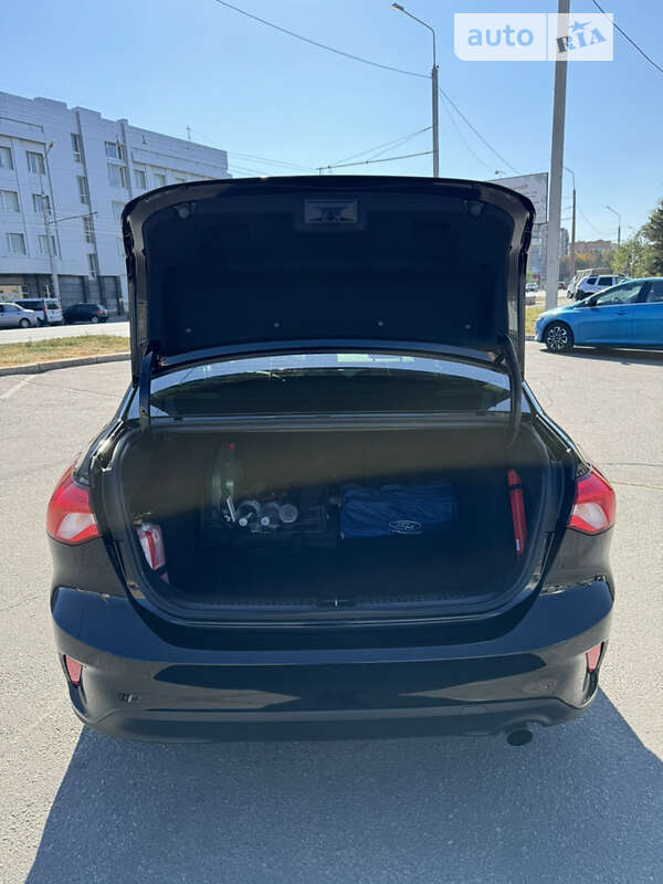 Седан Ford Focus 2019 в Полтаве