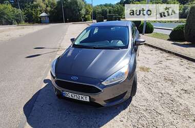 Хэтчбек Ford Focus 2015 в Днепре