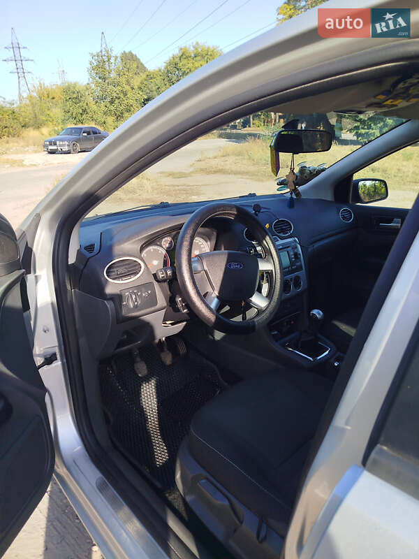 Универсал Ford Focus 2007 в Каменском фото 4 Универсал Ford Focus 2007 в Каменском
