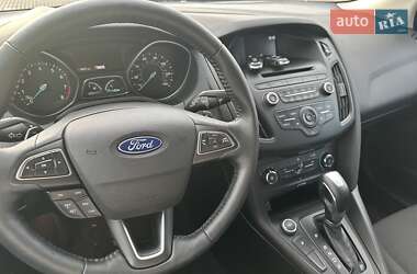 Хэтчбек Ford Focus 2016 в Киеве
