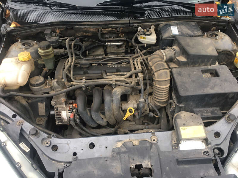 Универсал Ford Focus 2003 в Поляне фото 5 Универсал Ford Focus 2003 в Поляне