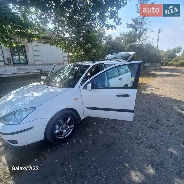 Універсал Ford Focus 2003 в П'ятихатках