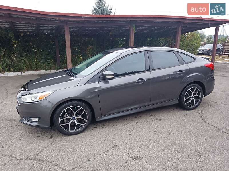Седан Ford Focus 2015 в Киеве фото 19 Седан Ford Focus 2015 в Киеве