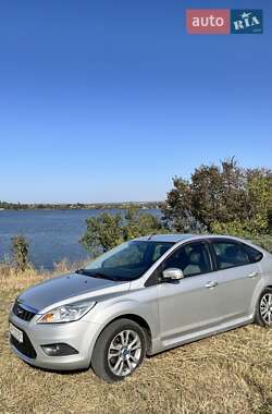 Хэтчбек Ford Focus 2010 в Днепре