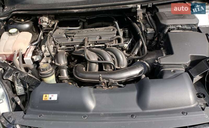 Хэтчбек Ford Focus 2010 в Ровно