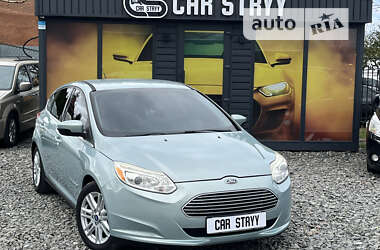 Хэтчбек Ford Focus 2012 в Стрые