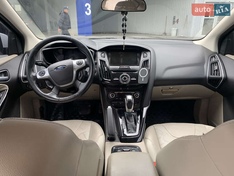 Хэтчбек Ford Focus 2014 в Тернополе