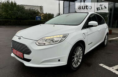 Хэтчбек Ford Focus 2014 в Луцке