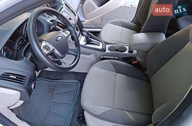 Седан Ford Focus 2014 в 