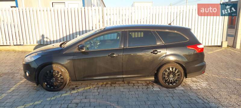 Универсал Ford Focus 2011 в Львове