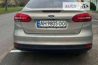 Седан Ford Focus 2015 в Дніпрі