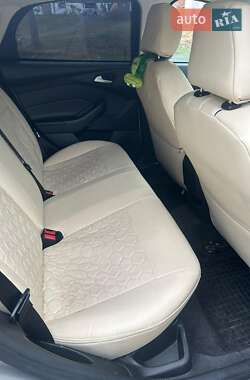Седан Ford Focus 2015 в Днепре