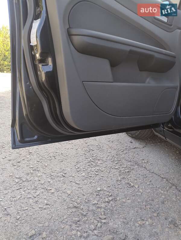 Универсал Ford Focus 2006 в Днепре