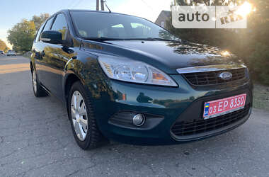 Универсал Ford Focus 2008 в Новониколаевке